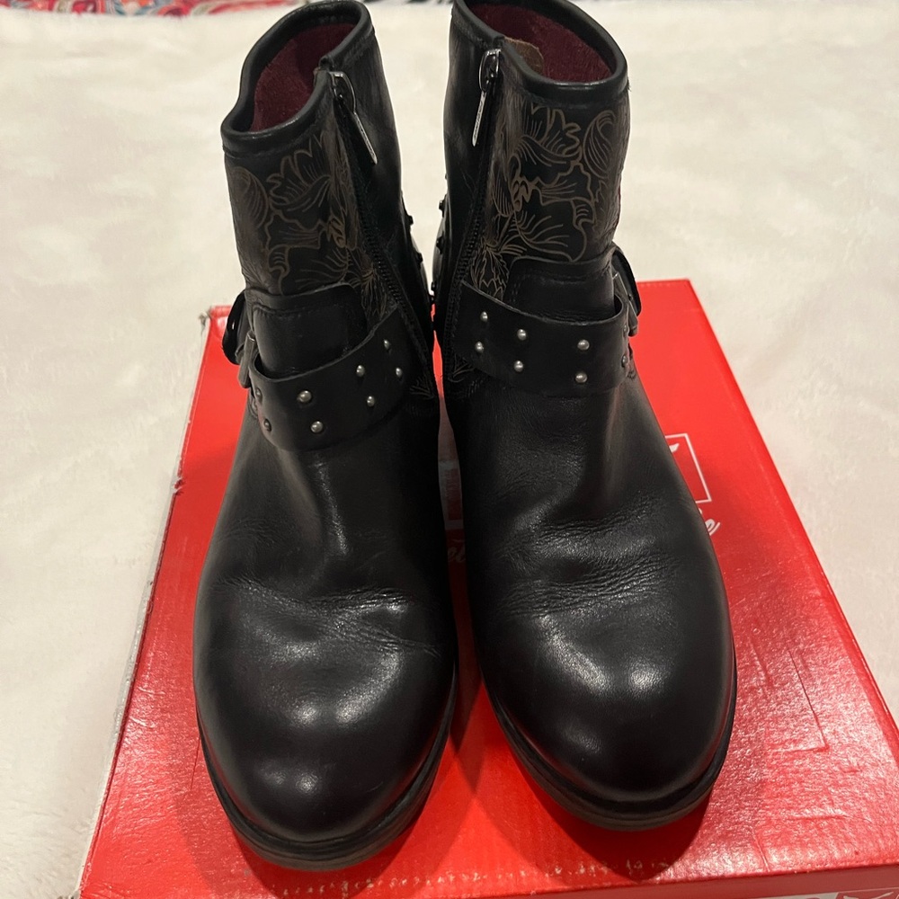 Pikolinos EU SZ 40